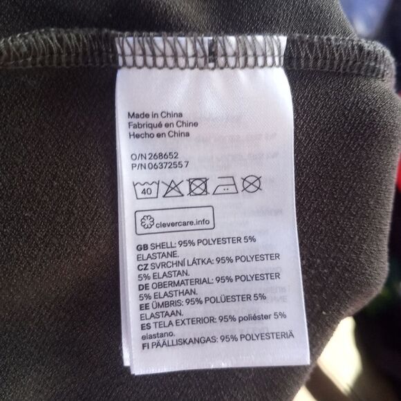 *H&M basic dress size small ( box W ) - Picture 4 of 4